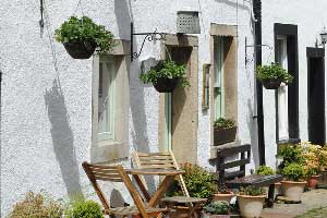 Backfold Cottage